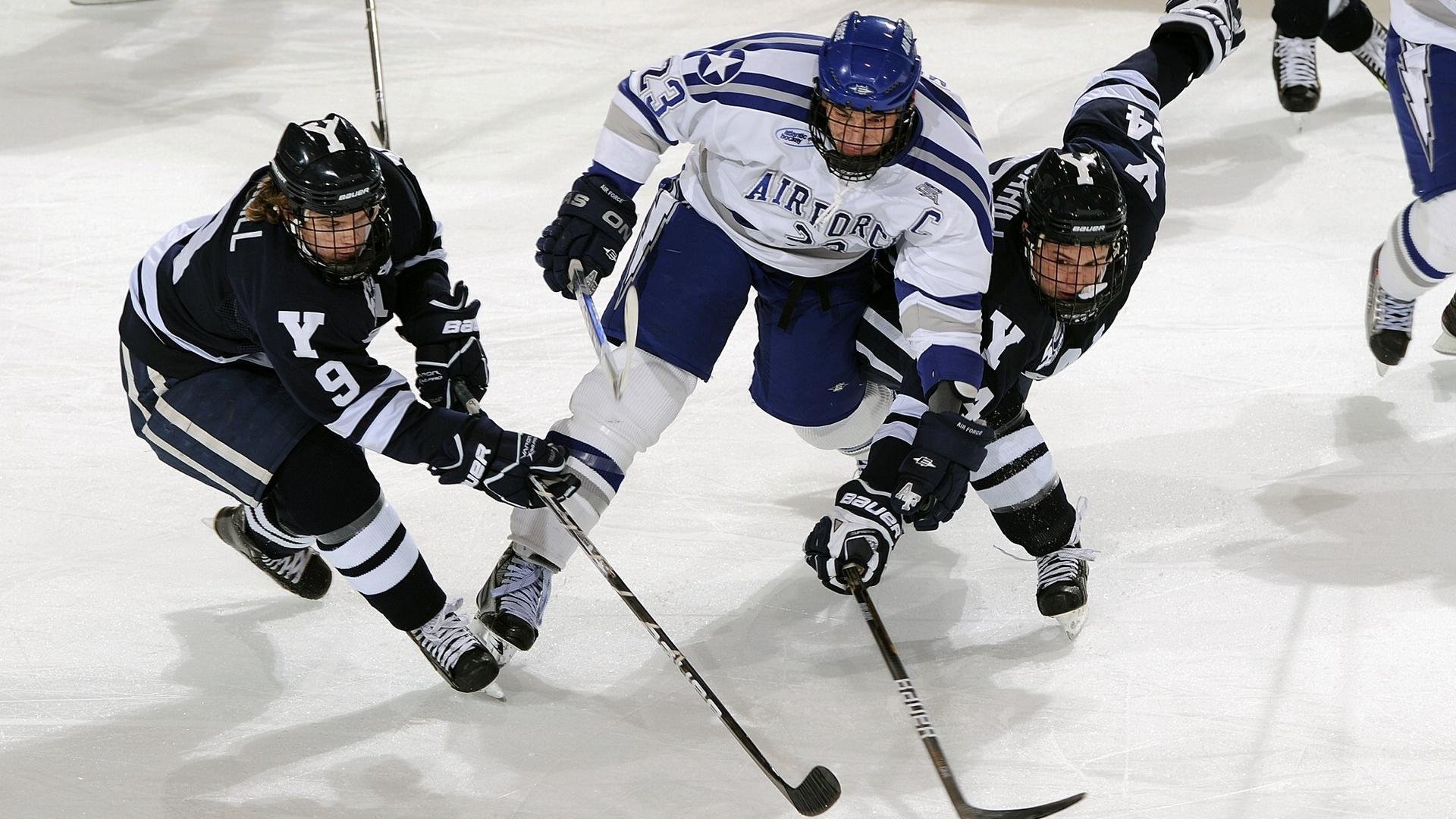 从科纳克里到诺坎普，门迪的锁链如何捆住巴萨的进攻巨兽
