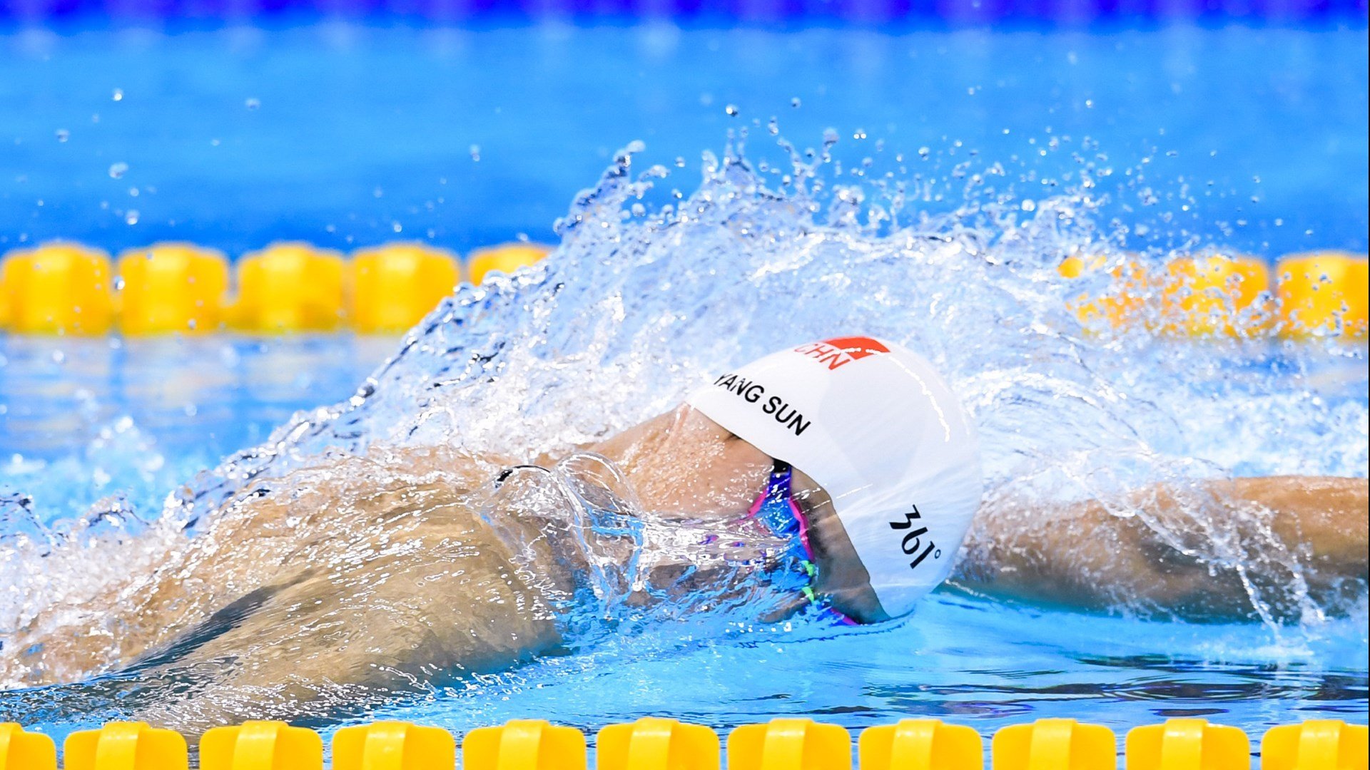 开云体育-魔术横扫猛龙，戈贝尔扛起全队的防守艺术